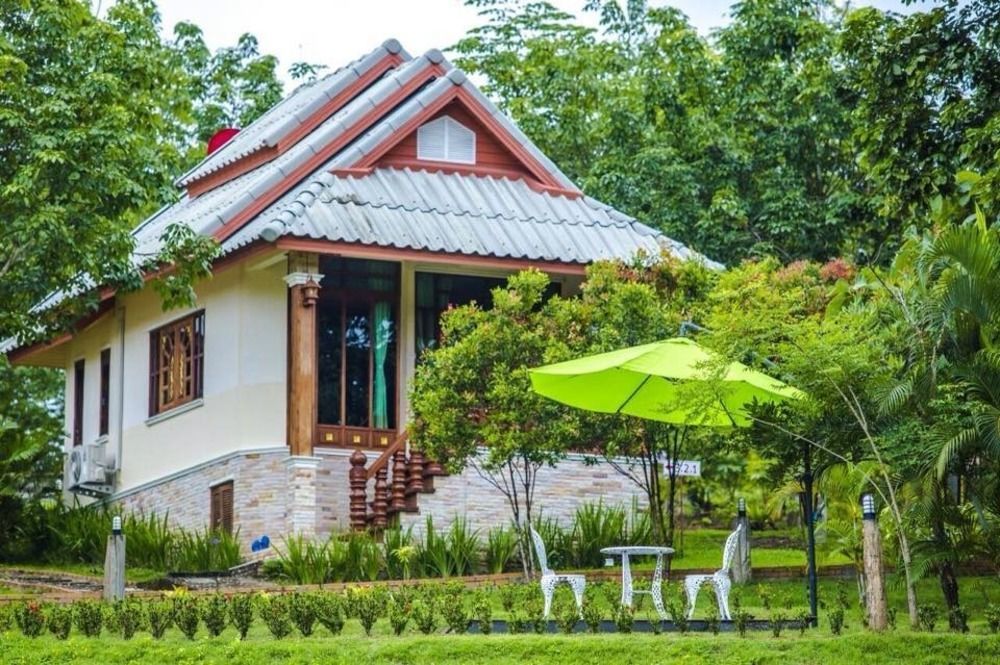 Hotel Mont Goei Pai Extérieur photo