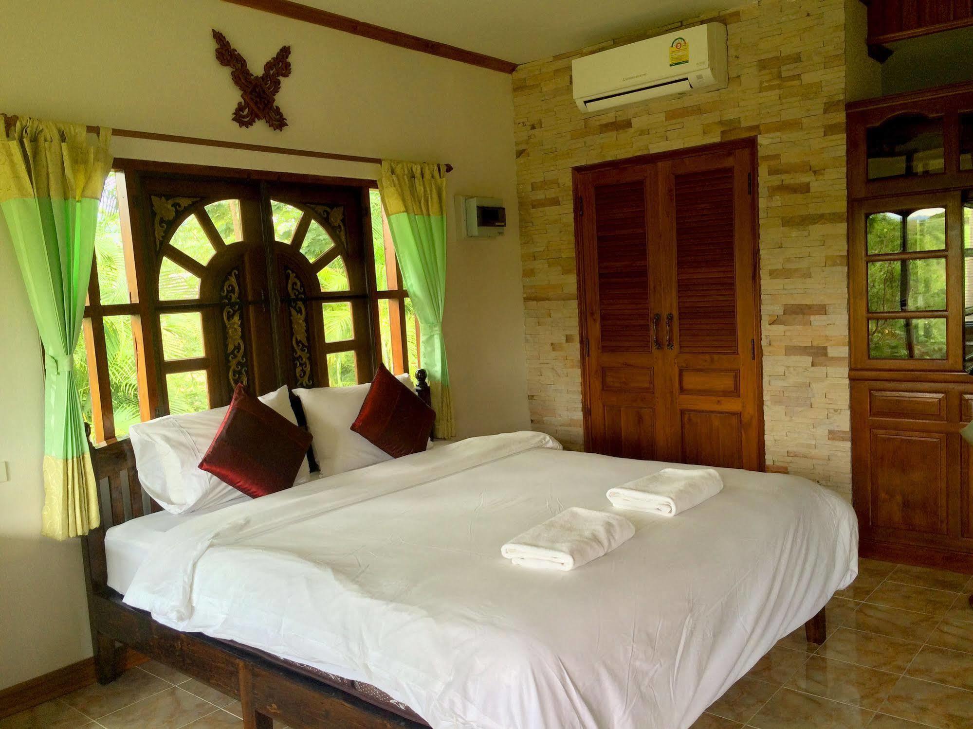 Hotel Mont Goei Pai Extérieur photo