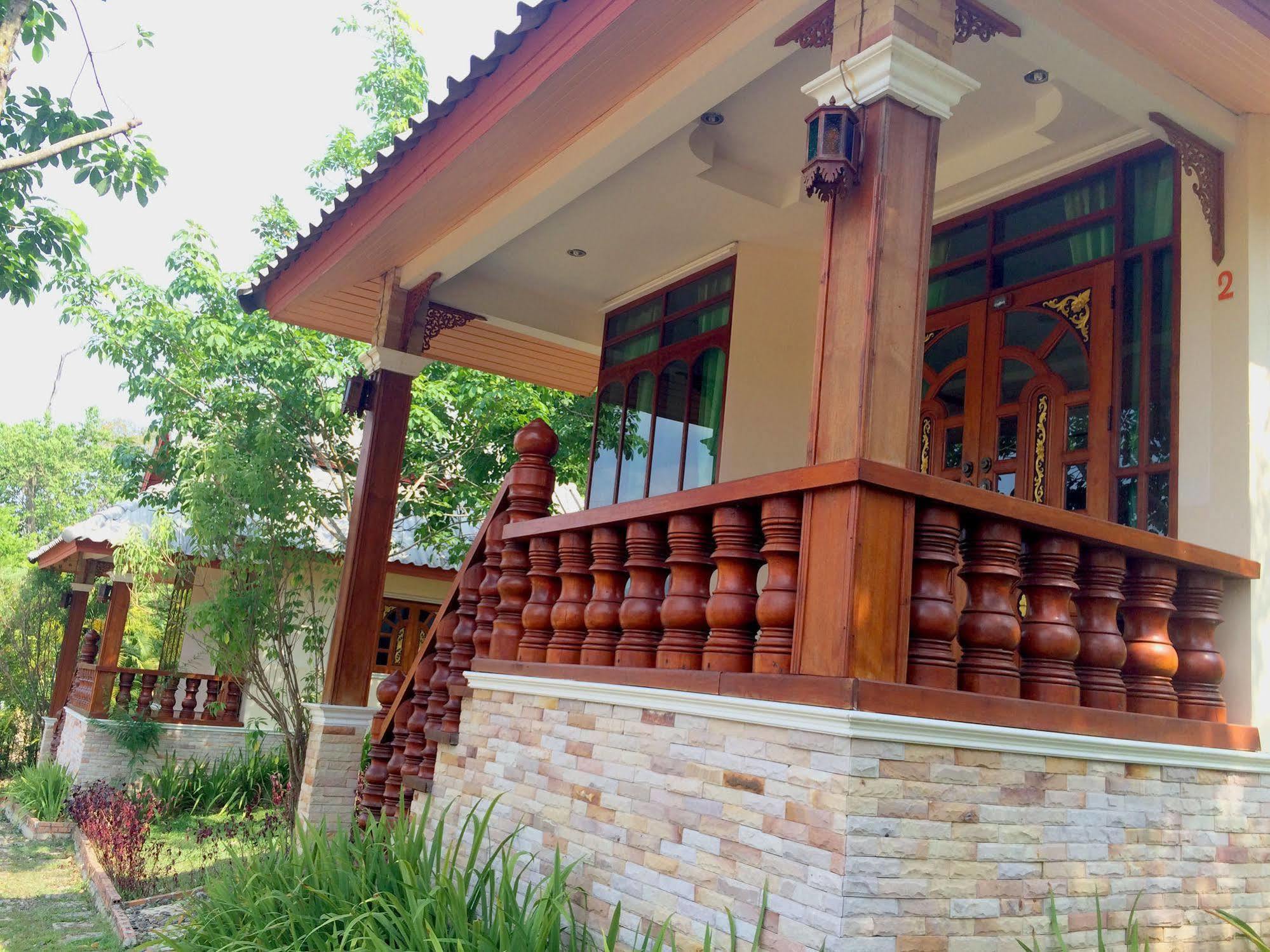 Hotel Mont Goei Pai Extérieur photo