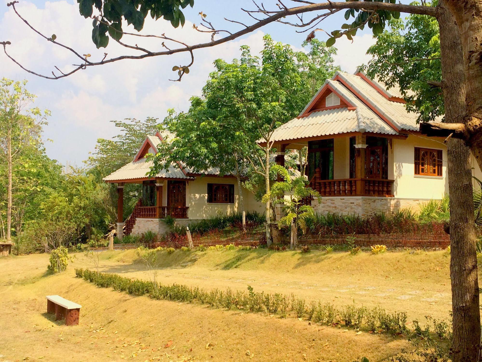 Hotel Mont Goei Pai Extérieur photo